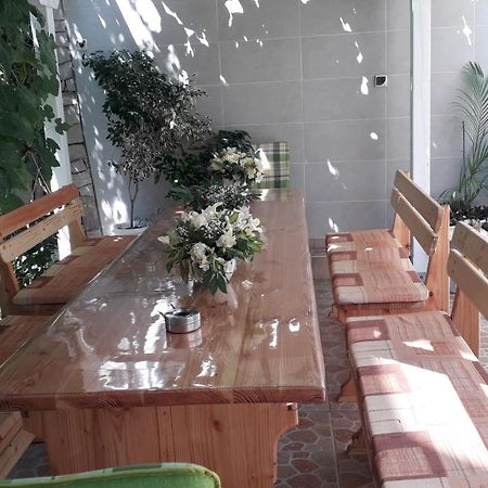 Veda Guest House Pomorie Esterno foto