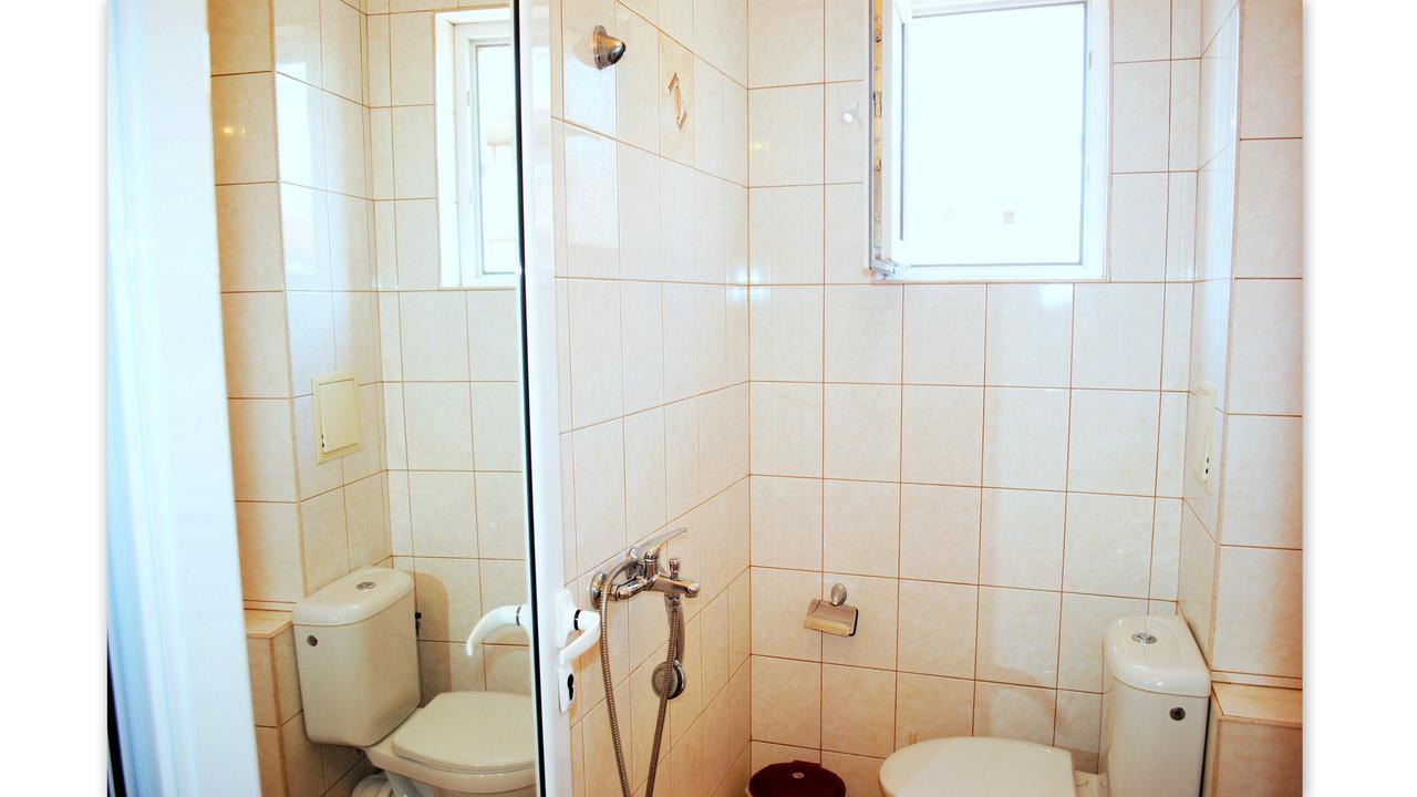 Veda Guest House Pomorie Esterno foto